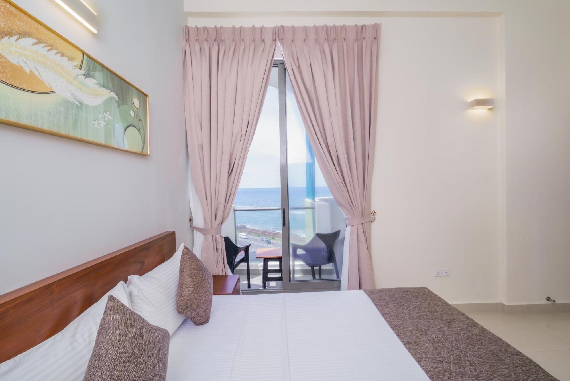 Marine Suites コロンボ エクステリア 写真