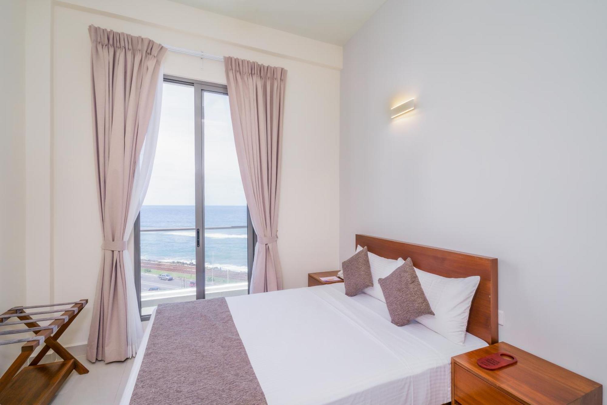 Marine Suites コロンボ エクステリア 写真