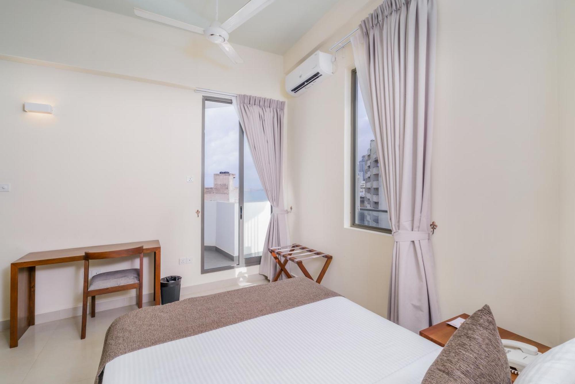 Marine Suites コロンボ エクステリア 写真